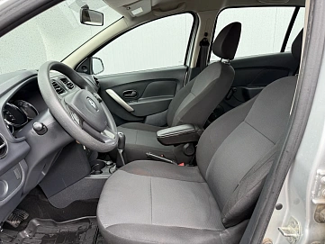 Renault Sandero, 2017г, передний привод, механика