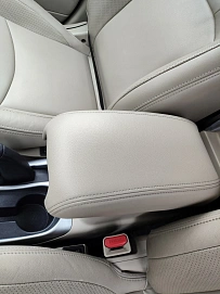 Peugeot 4007, 2012г, полный привод, вариатор