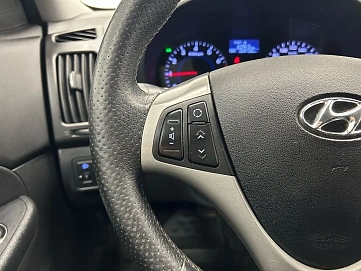 Hyundai i30, 2010г, передний привод, автомат