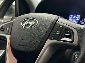 Hyundai Solaris, 2014г, передний привод, автомат