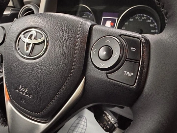 Toyota RAV4, 2019г, полный привод, автомат