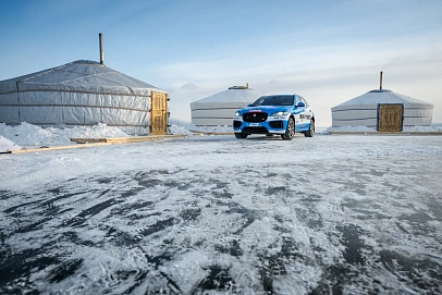 Jaguar F-Pace, 2016г, полный привод, автомат