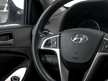Hyundai Solaris, 2016г, передний привод, автомат