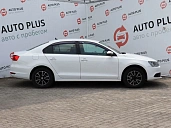 Volkswagen Jetta, 2014г., передний привод, автомат