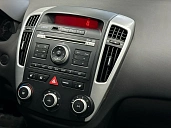 Kia Ceed, 2010г., передний привод, механика