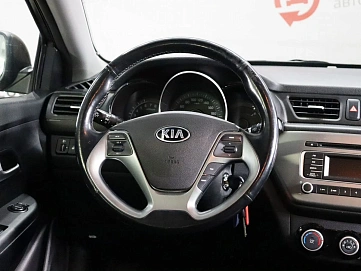 Kia Rio, 2016г, передний привод, автомат
