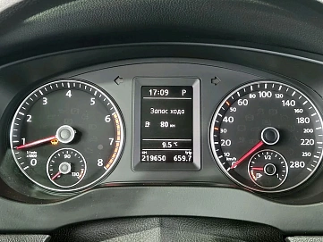 Volkswagen Jetta, 2013г., передний привод, робот
