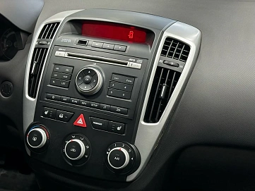 Kia Ceed, 2010г, передний привод, механика