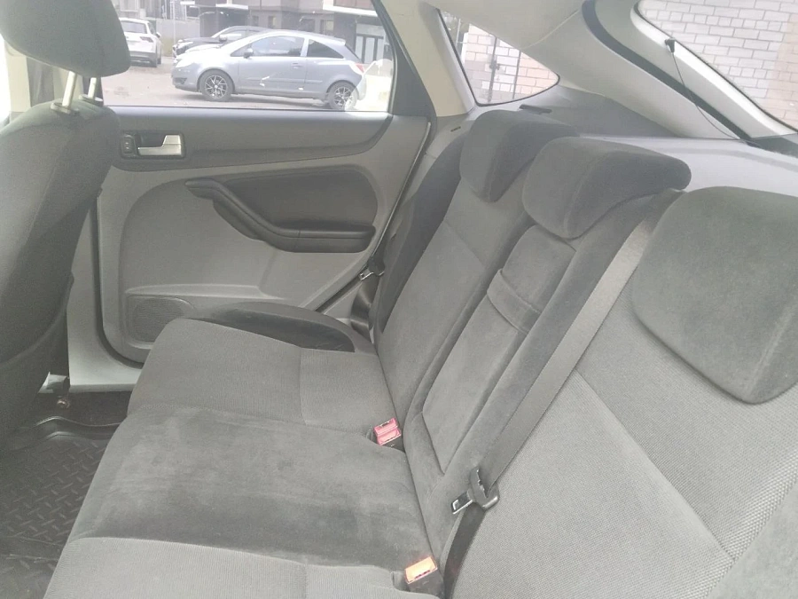 Ford Focus, 2008г., передний привод, автомат