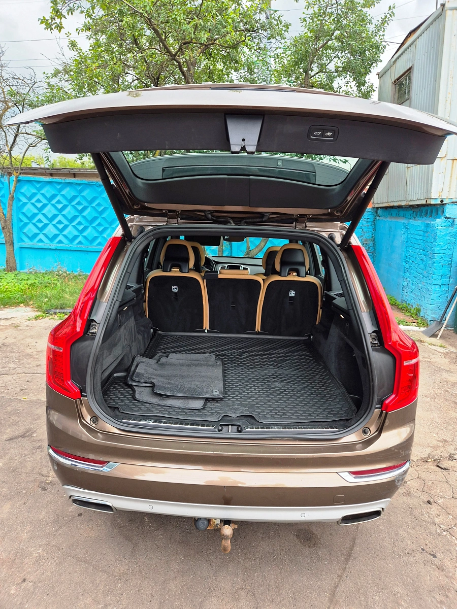 Volvo XC90, 2016г., полный привод, автомат