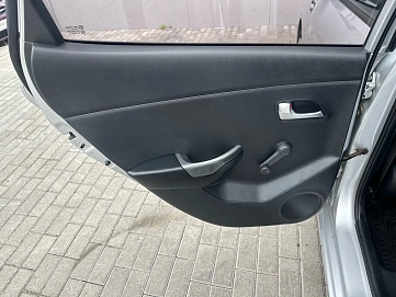 Kia Rio, 2012г, передний привод, механика