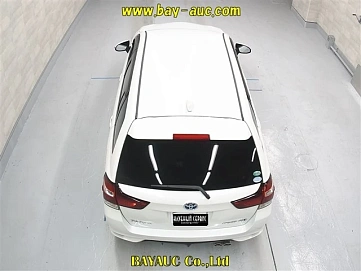 Toyota Corolla, 2015г, передний привод, вариатор