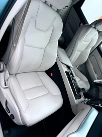 Volvo XC60, 2018г, полный привод, автомат