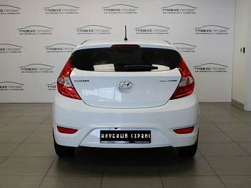 Hyundai Solaris, 2013г, передний привод, механика