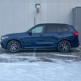 BMW X5, 2018г, передний привод, автомат