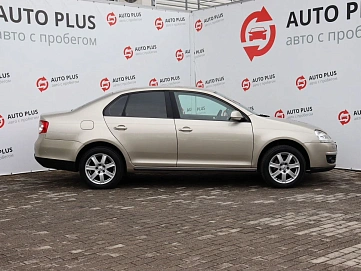 Volkswagen Jetta, 2008г, передний привод, механика