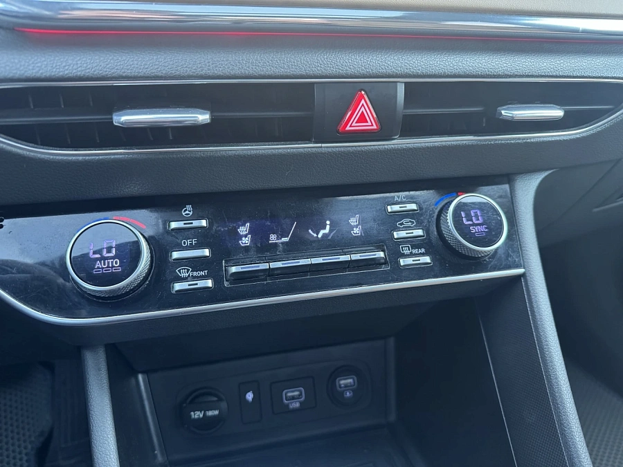 Hyundai Sonata, 2020г., передний привод, автомат