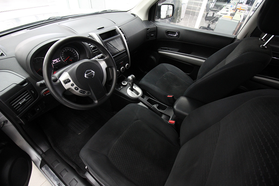 Nissan X-Trail, 2012г., полный привод, вариатор