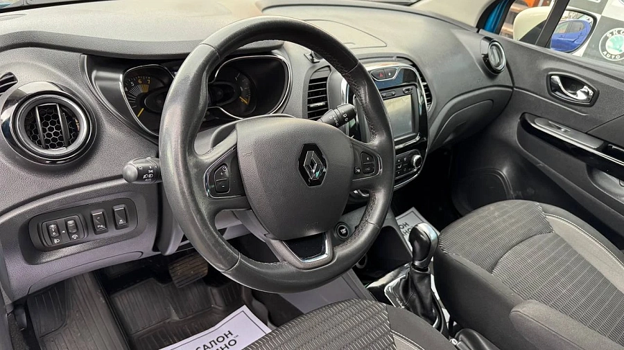 Renault Kaptur, 2016г., полный привод, автомат