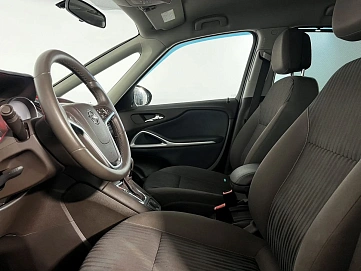 Opel Zafira, 2012г, передний привод, автомат