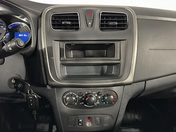 Renault Sandero, 2018г, передний привод, механика