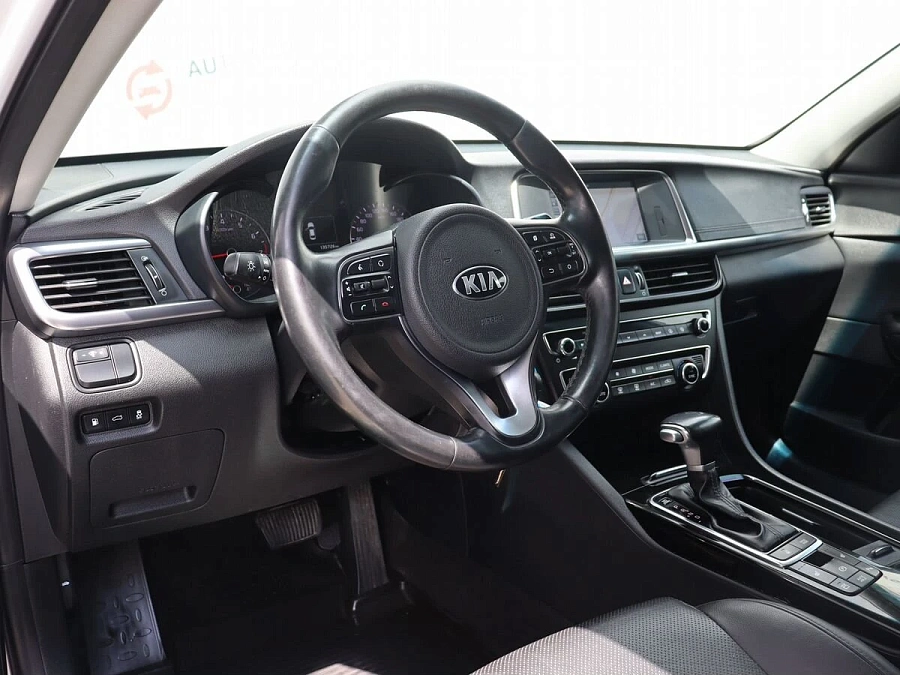 Kia Optima, 2018г., передний привод, автомат