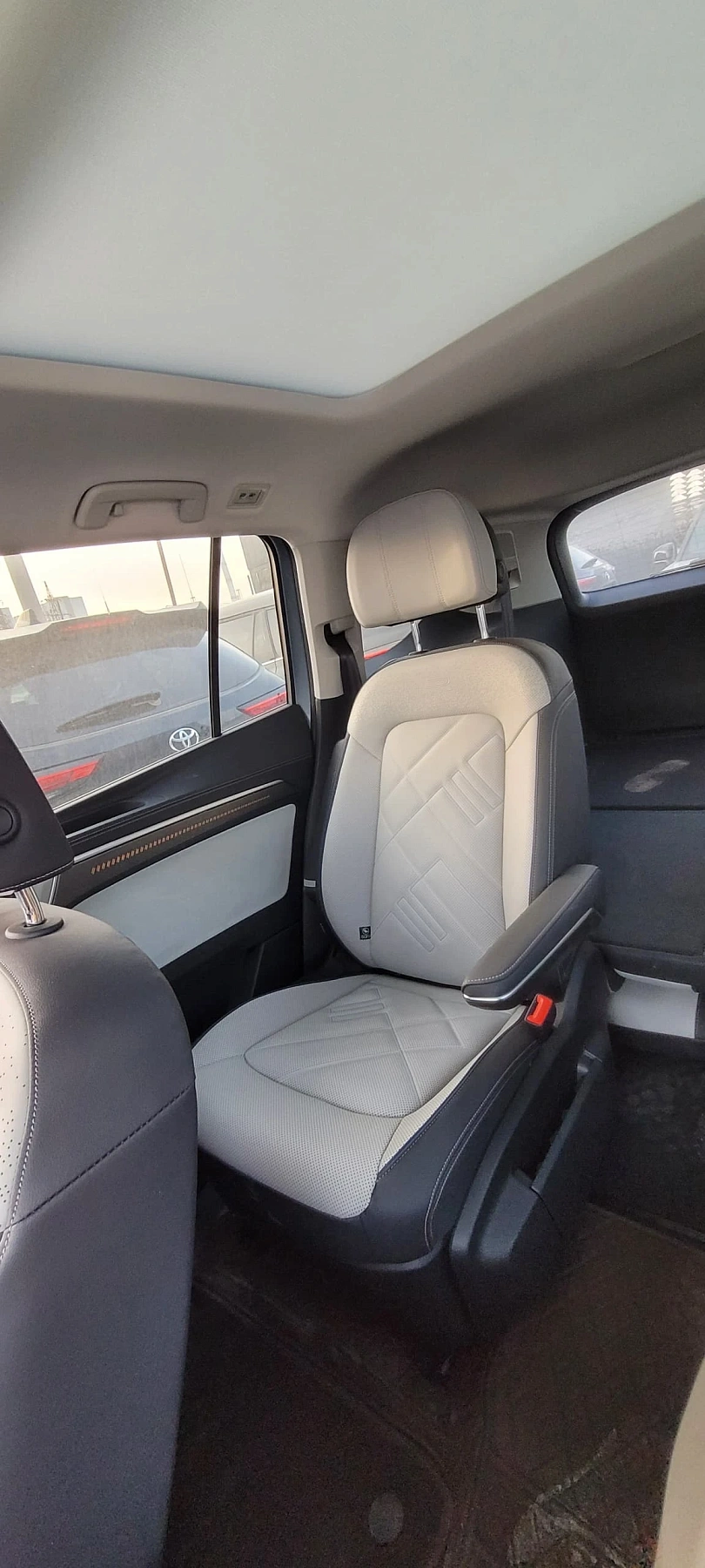 Volkswagen Talagon, 2025г., полный привод, робот