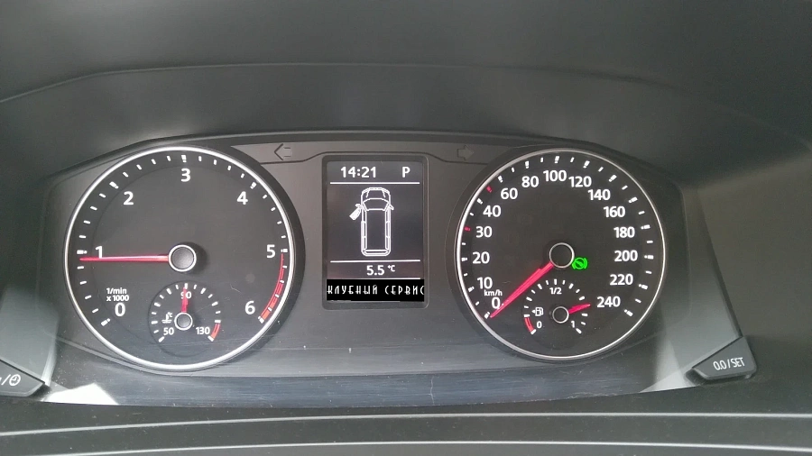 Volkswagen Multivan, 2017г., передний привод, робот