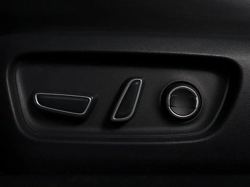 Toyota Camry, 2025г, передний привод, вариатор