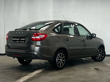 Lada (ВАЗ) Granta, 2019г, передний привод, механика