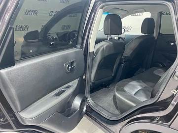 Nissan Qashqai, 2011г, передний привод, механика
