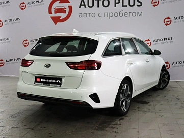 Kia Ceed, 2021г, передний привод, робот