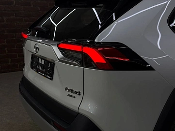 Toyota RAV4, 2025г, полный привод, вариатор
