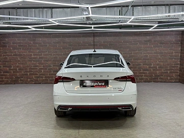 Skoda Octavia, 2025г, передний привод, робот