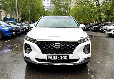 Hyundai Santa Fe, 2019г, полный привод, автомат
