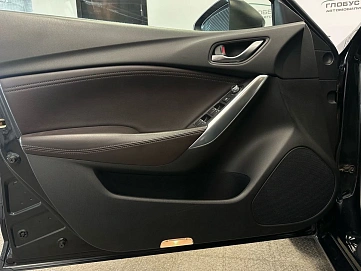 Mazda 6, 2015г., передний привод, автомат