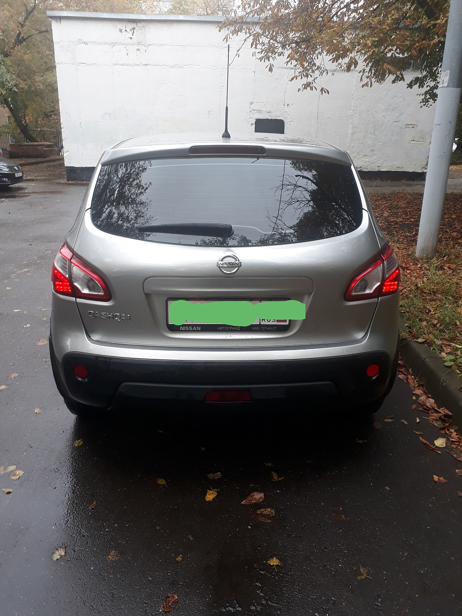 Nissan Qashqai, 2013г., полный привод, вариатор