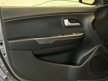 Kia Rio, 2011г., передний привод, механика