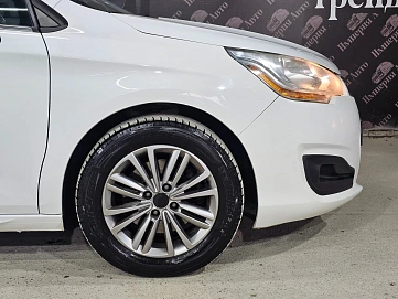 Citroen C4, 2013г, передний привод, автомат