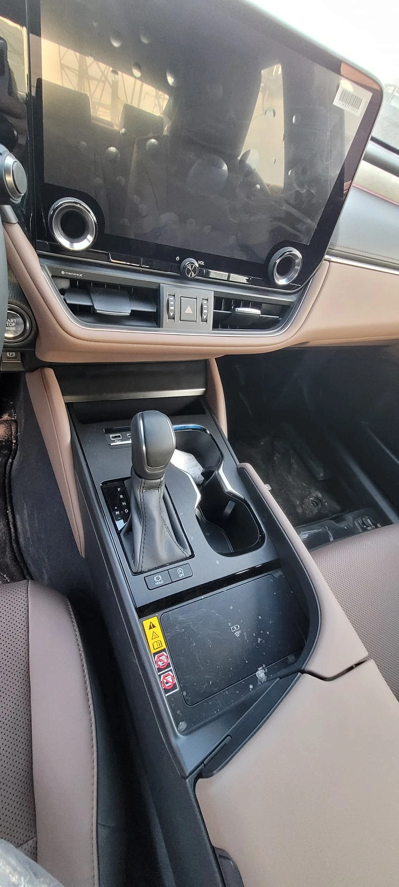 Lexus ES, 2025г., передний привод, вариатор