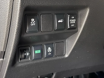 Nissan X-Trail, 2018г, передний привод, автомат