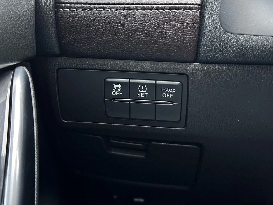 Mazda 6, 2016г., передний привод, автомат