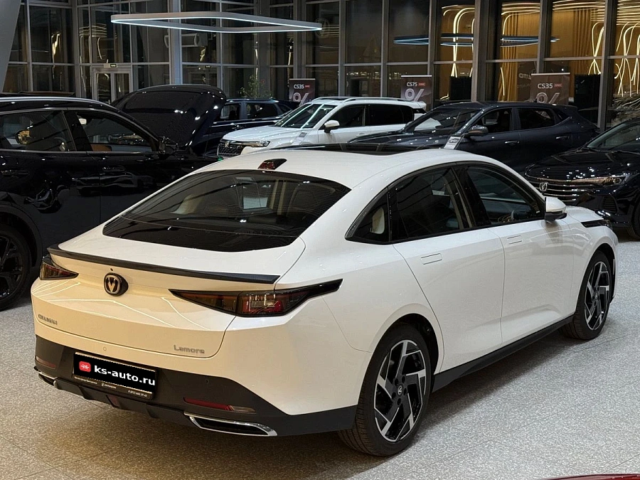 Changan Lamore, 2024г., передний привод, робот