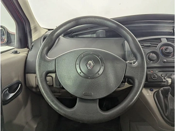 Renault Scenic, 2005г, передний привод, автомат
