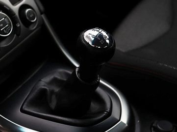 Peugeot 308, 2011г, передний привод, механика