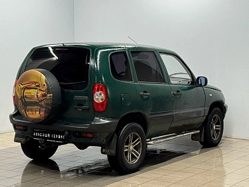 Chevrolet Niva, 2004г, полный привод, механика