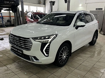 Haval Jolion, 2023г, передний привод, робот
