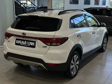 Kia , 2020г., передний привод, автомат
