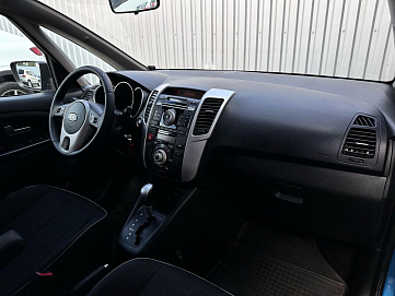 Kia Venga, 2011г, передний привод, автомат