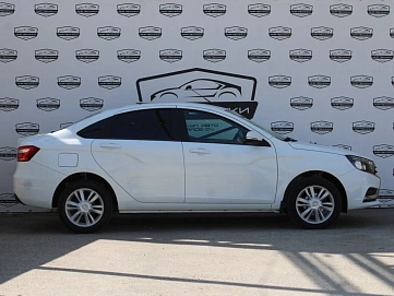 Lada (ВАЗ) Vesta, 2019г, передний привод, механика